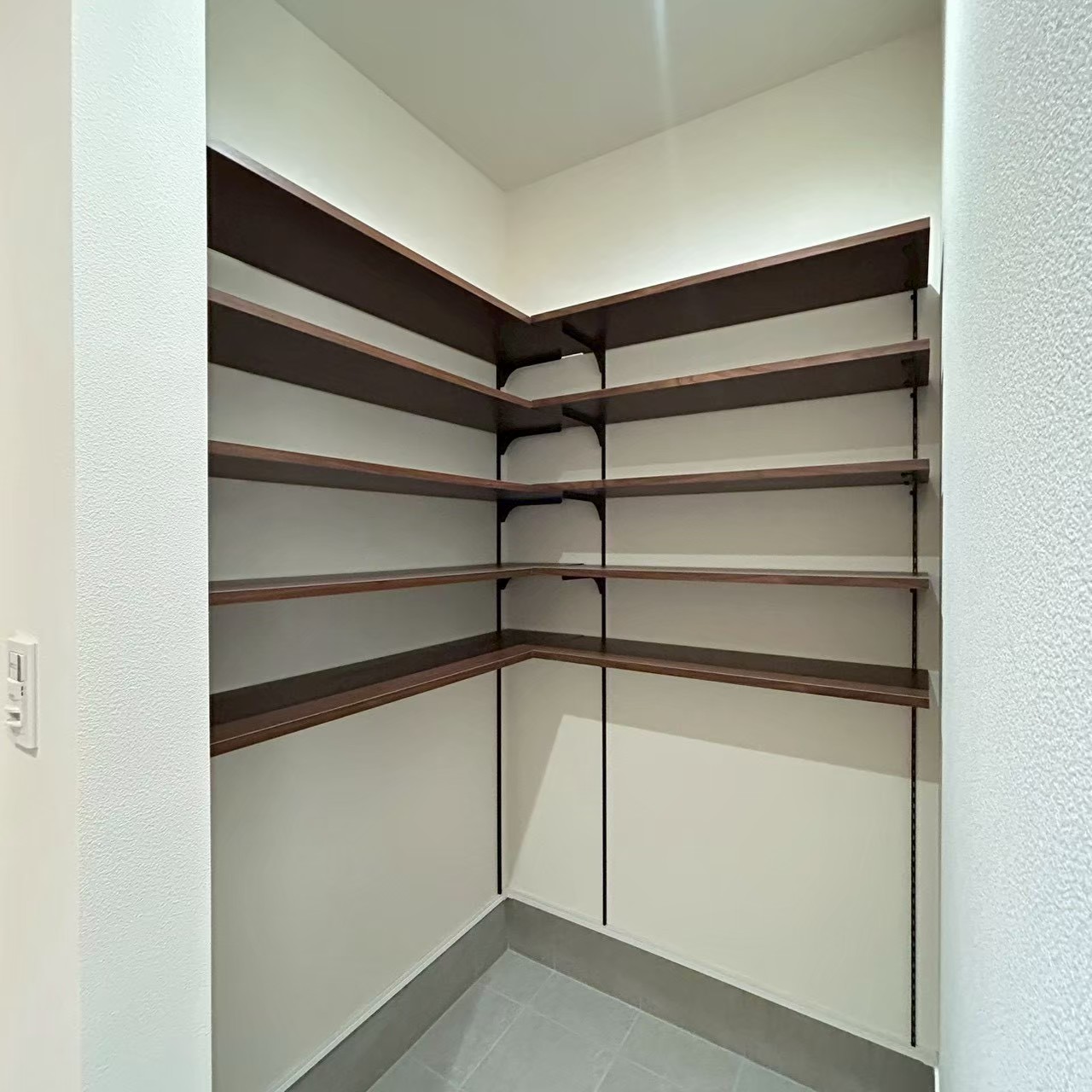 鹿児島市上谷口町 (薩摩松元駅) 新築一戸建て 平屋建 4LDK
