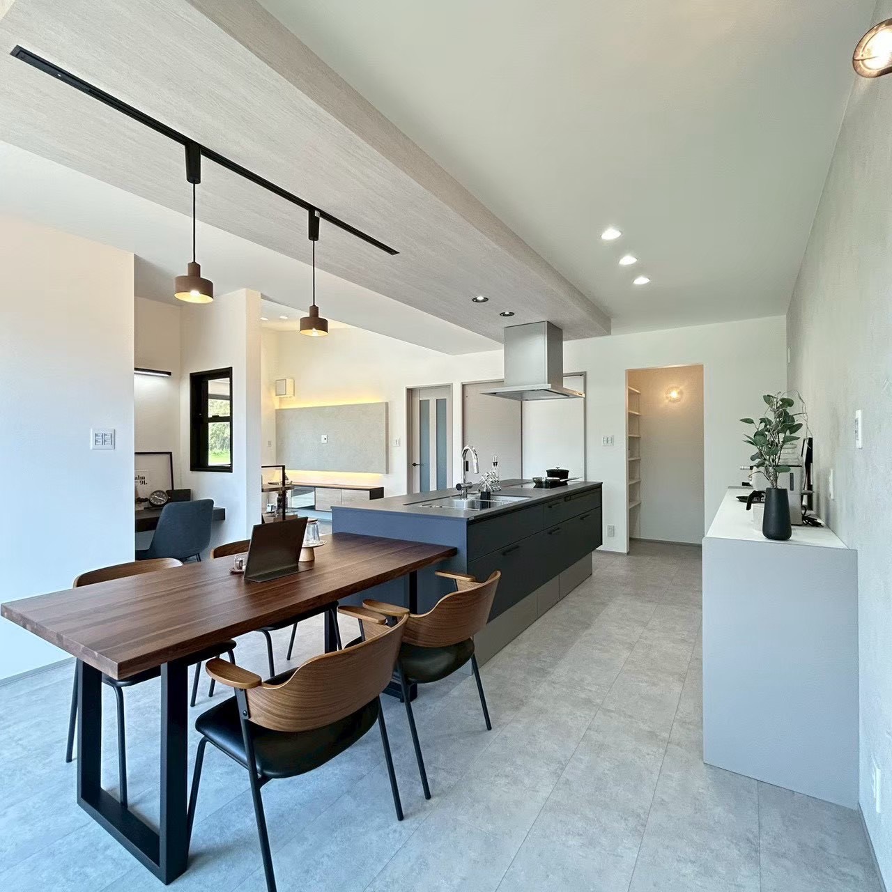 鹿児島市五ヶ別府モデル　平屋建4LDK